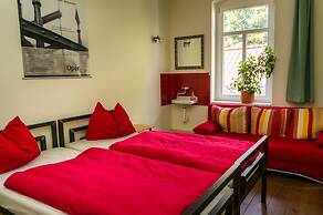 OPERA Hostel