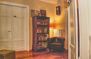 OPERA Hostel