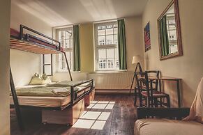 OPERA Hostel