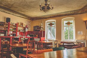 OPERA Hostel