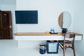 Starway Hotel