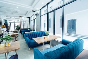 Starway Hotel