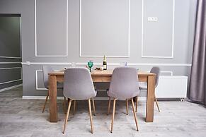 28 Pearls for VIP guests Apartments