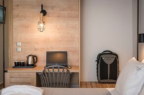 Aequor Luxury Rooms