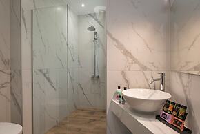 Aequor Luxury Rooms