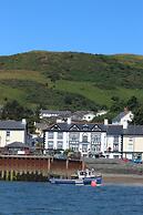 Dovey Inn