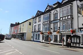 Dovey Inn