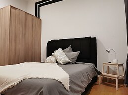 Teega Suites by Squarenest