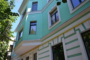 Paloma House
