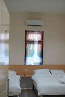 Gold Line Guest House
