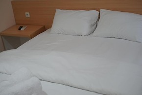 Gold Line Guest House