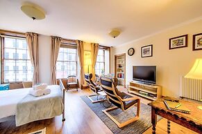 Royal Mile Studio in Prime Location