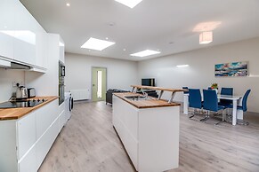 Central Park Apartment 3