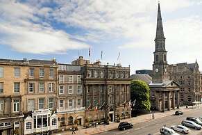 JOIVY Luxury George Street Apartments: Forth Suite