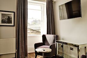 JOIVY Luxury George Street Apartments: Forth Suite