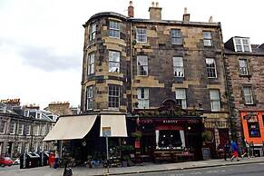 JOIVY Bright New Town 2 bed Apt - 5 Mins to Princes St