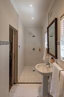 Antiqua Guest House