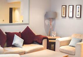 JOIVY Super Central Luxury Edinburgh Apartment