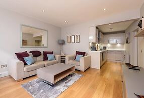 JOIVY Super Central Luxury Edinburgh Apartment