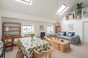 JOIVY Loft at the Brewery in Edinburgh Old Town