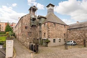 JOIVY Loft at the Brewery in Edinburgh Old Town