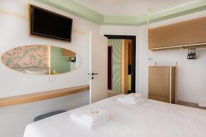 Onira Suite Dreams