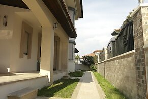 Villa with Private Pool in Icmeler