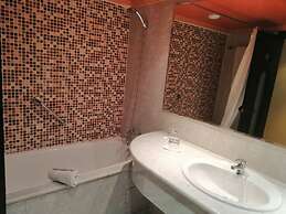 Hotel Tghat