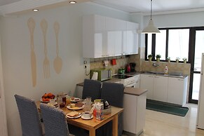 Spacy stay Central Athinian Apartment