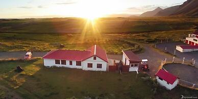 Dynjandi Farm Holidays