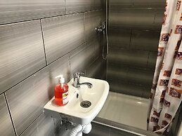 Mister Econom Hotel - Hostel