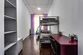 Mister Econom Hotel - Hostel