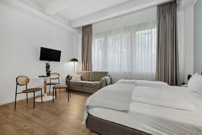 Limehome Munich Fritz-Erler Str.