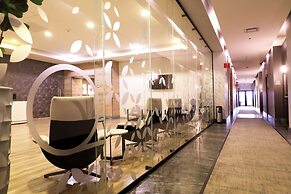 Quartz Hotel & SPA