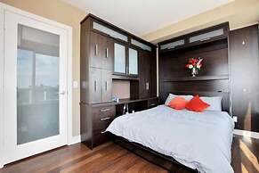 Condos with Parking & Gorgeous View
