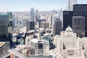 TopLine Suites - Ice Condos