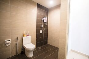 OwnAStay Midhill by Symphony Suite