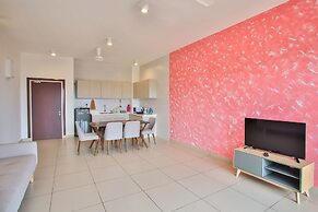 OwnAStay Midhill by Symphony Suite