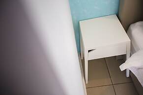 OwnAStay Midhill by Symphony Suite