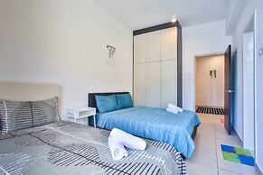 OwnAStay Midhill by Symphony Suite