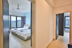 OwnAStay Midhill by Symphony Suite