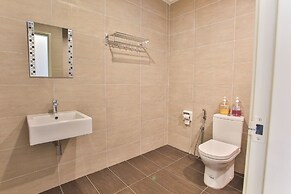 OwnAStay Midhill by Symphony Suite