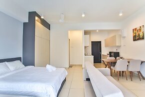 OwnAStay Midhill by Symphony Suite