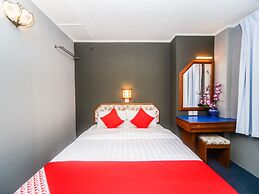 Hotel O Lutana