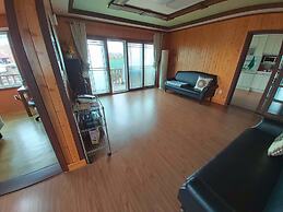 Feeling Good House