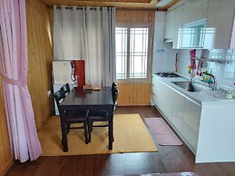 Feeling Good House