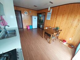 Feeling Good House