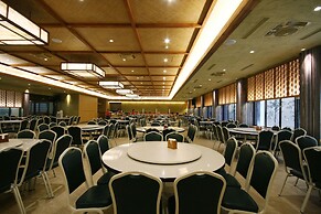 Ku Kuan Hotspring Hotel