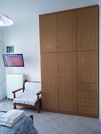 New Panorama Studios (ELECTRIC CAR CHARGING STATION)