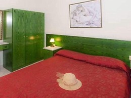 L'Eremo Luxury Apartments